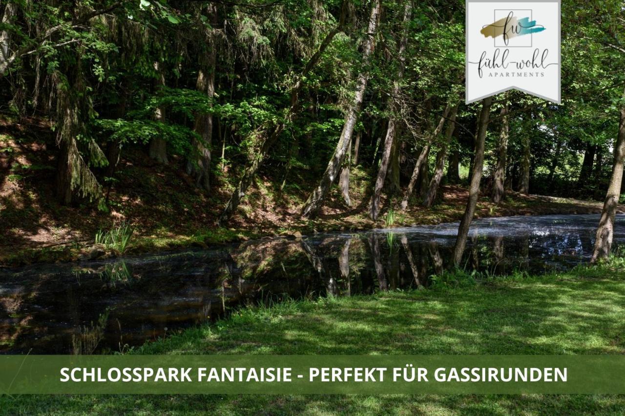 Ferienhaus Fantaisie - Wohnen Nahe Schlosspark -Stadtgrenze Bayreuth Fuer 1-5 Pers, Hunde Willkommen, Voll Eingezaeunt Eckersdorf Esterno foto